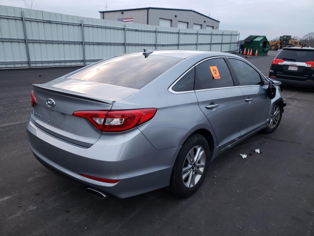 Photo 4 from auction – 2016 HYUNDAI SONATA SE with VIN 5NPE24AF7GH308287