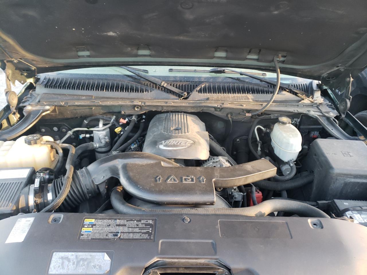 Photo 7 from auction – 2004 GMC YUKON with VIN 1GKEK13Z04J242761