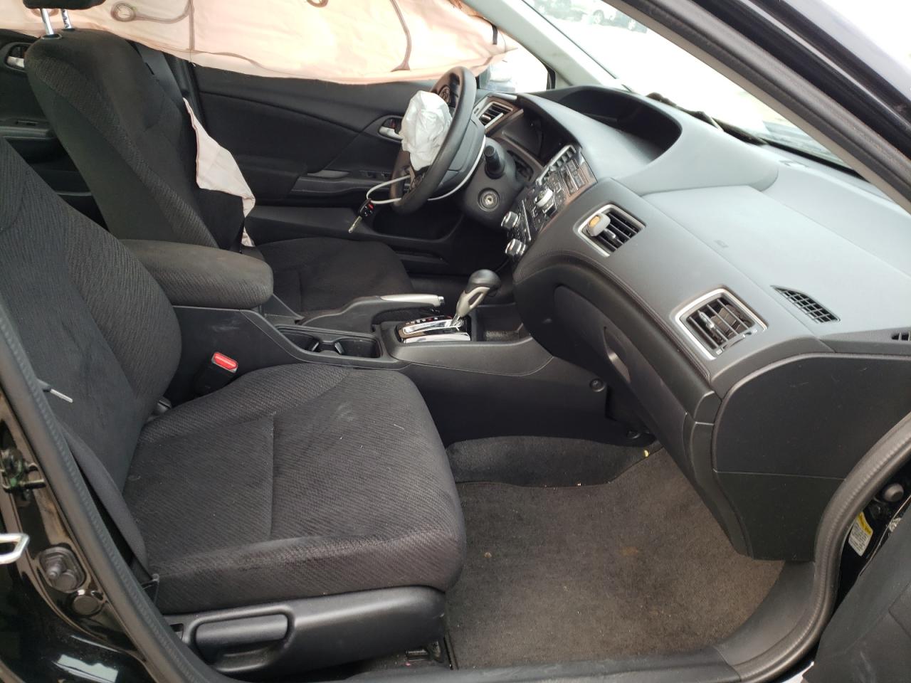 Photo 5 from auction – 2013 HONDA CIVIC LX with VIN 2HGFB2F57DH576142