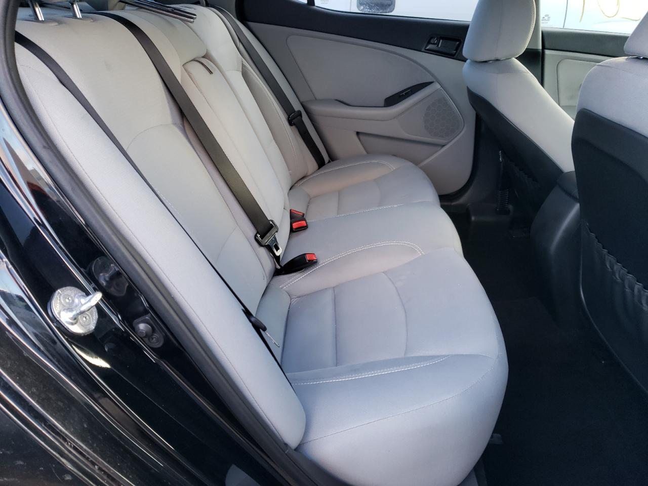 Photo 6 from auction – 2013 KIA OPTIMA LX with VIN 5XXGM4A71DG242922