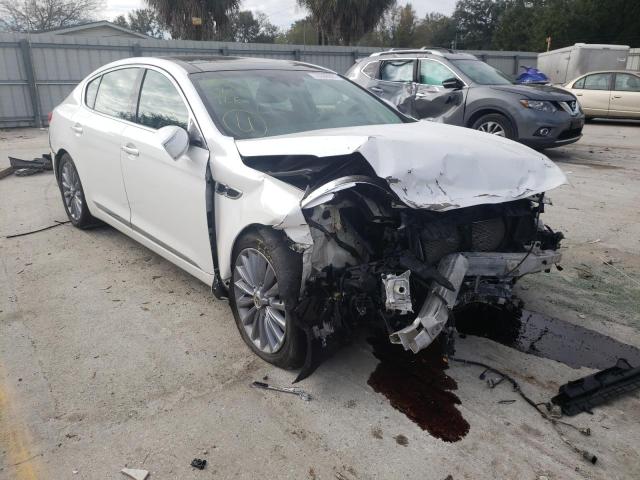 KIA K900 2015 with VIN KNALW4D45F6021137 - Photo from auction