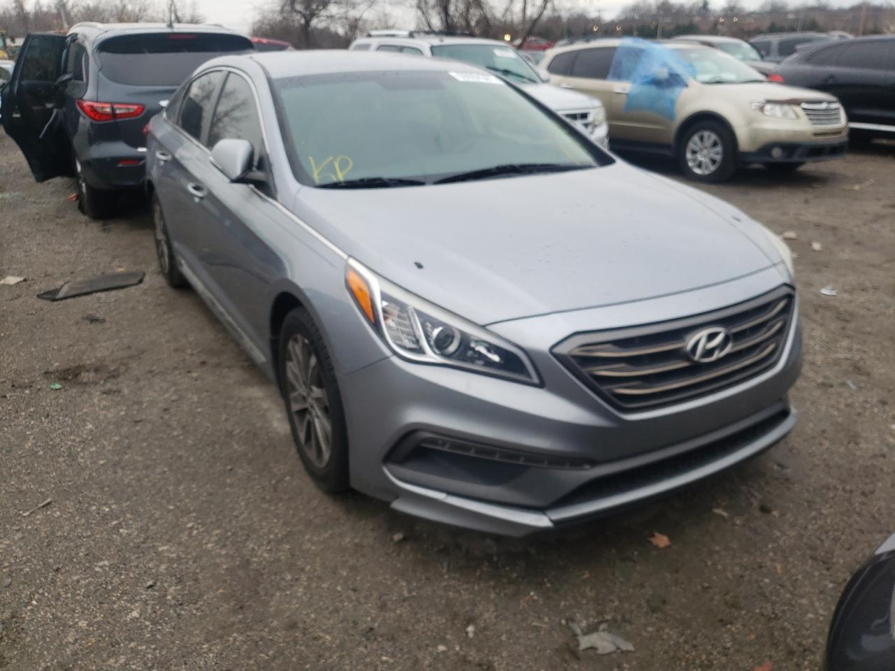 HYUNDAI SONATA SPO 2016 with VIN 5NPE34AF0GH422967 - Photo from auction