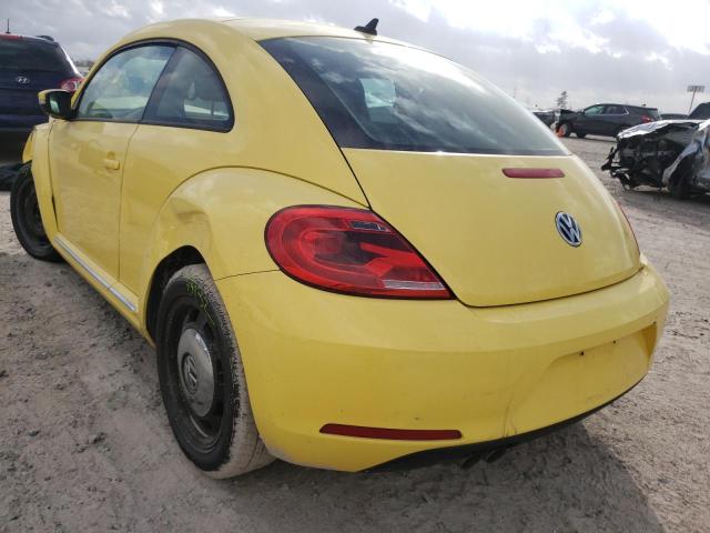Photo 3 from auction – 2014 VOLKSWAGEN BEETLE with VIN 3VWJX7AT2EM629035