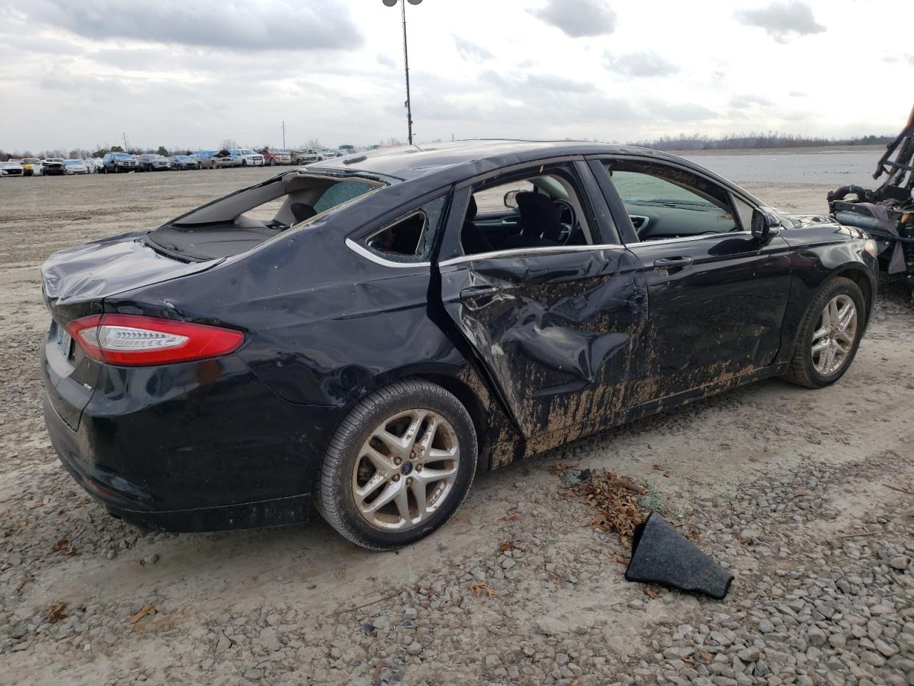 Photo 4 from auction – 2013 FORD FUSION SE with VIN 3FA6P0H71DR294611
