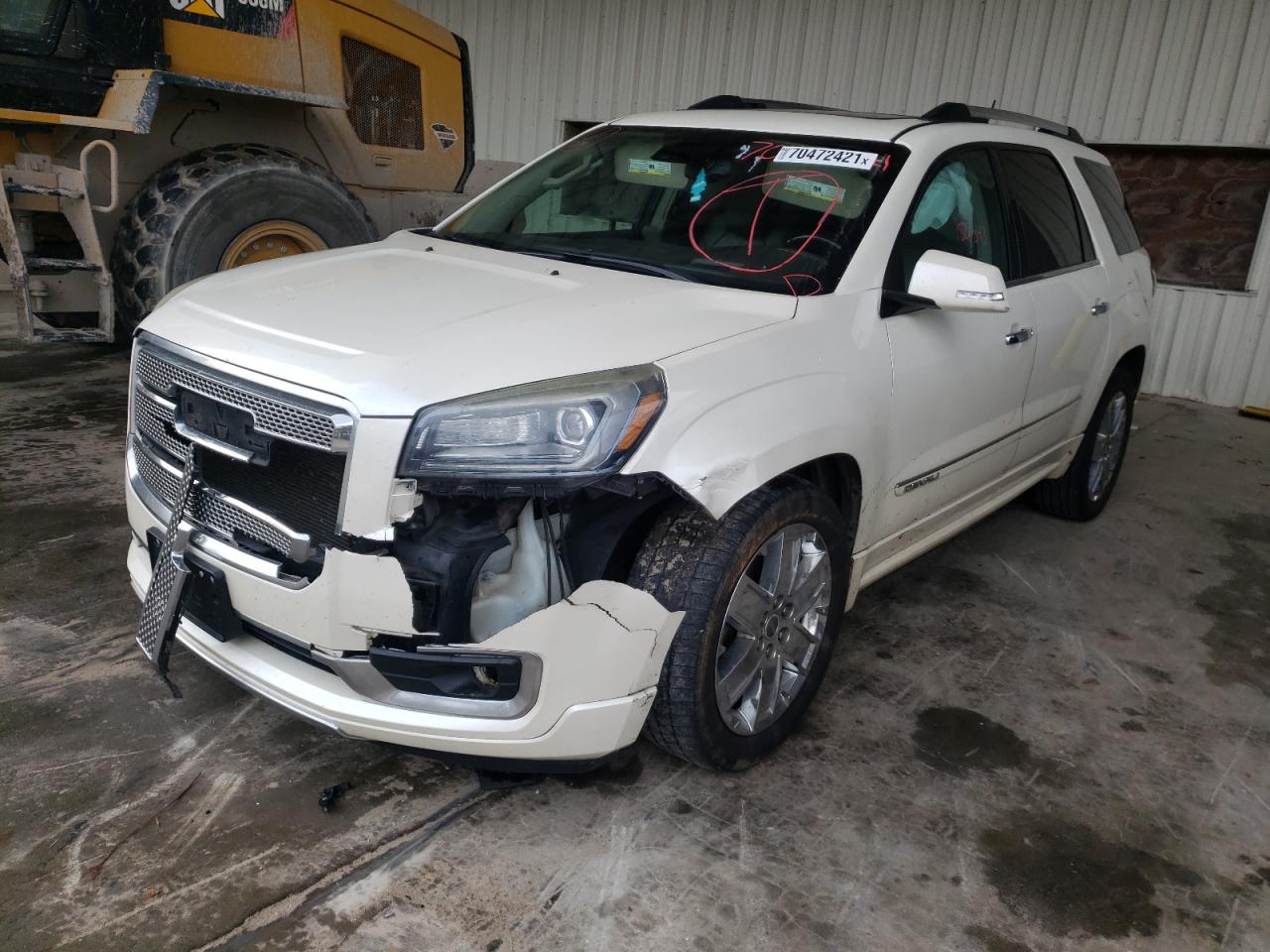 Photo 2 from auction – 2015 GMC ACADIA DEN with VIN 1GKKVTKD1FJ260930