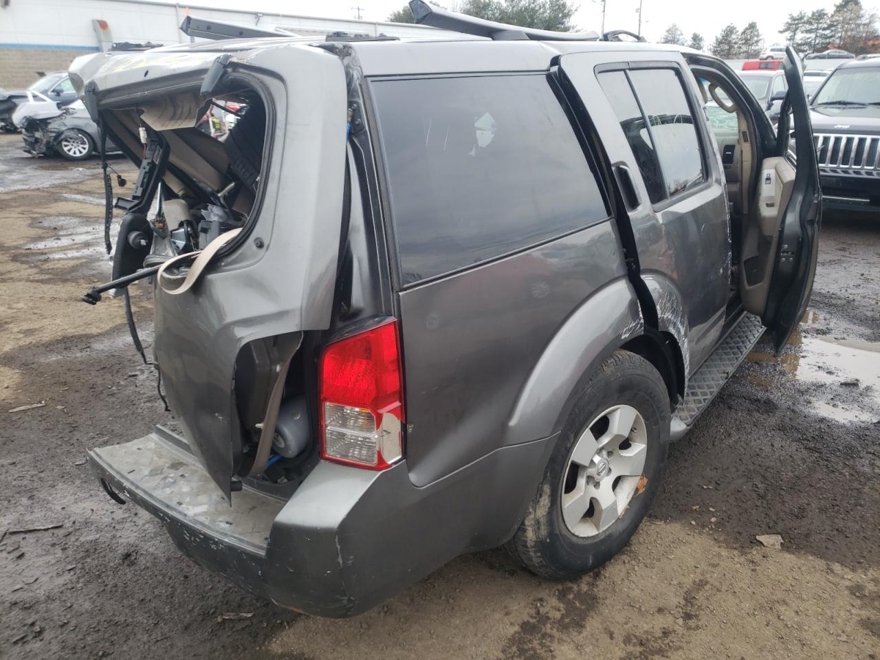 Photo 4 from auction – 2008 NISSAN PATHFINDER with VIN 5N1AR18B08C616891