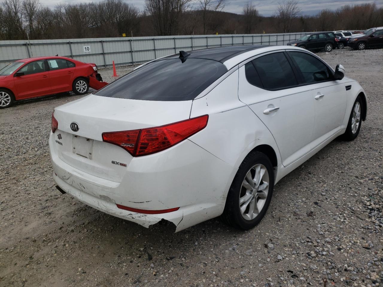 Zdjęcie 4 z aukcji – 2013 KIA OPTIMA EX z VIN 5XXGN4A79DG119267