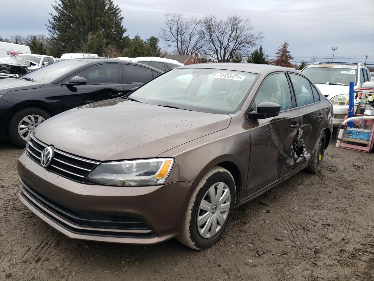 Photo 2 from auction – 2015 VOLKSWAGEN JETTA BASE with VIN 3VW2K7AJ9FM420605