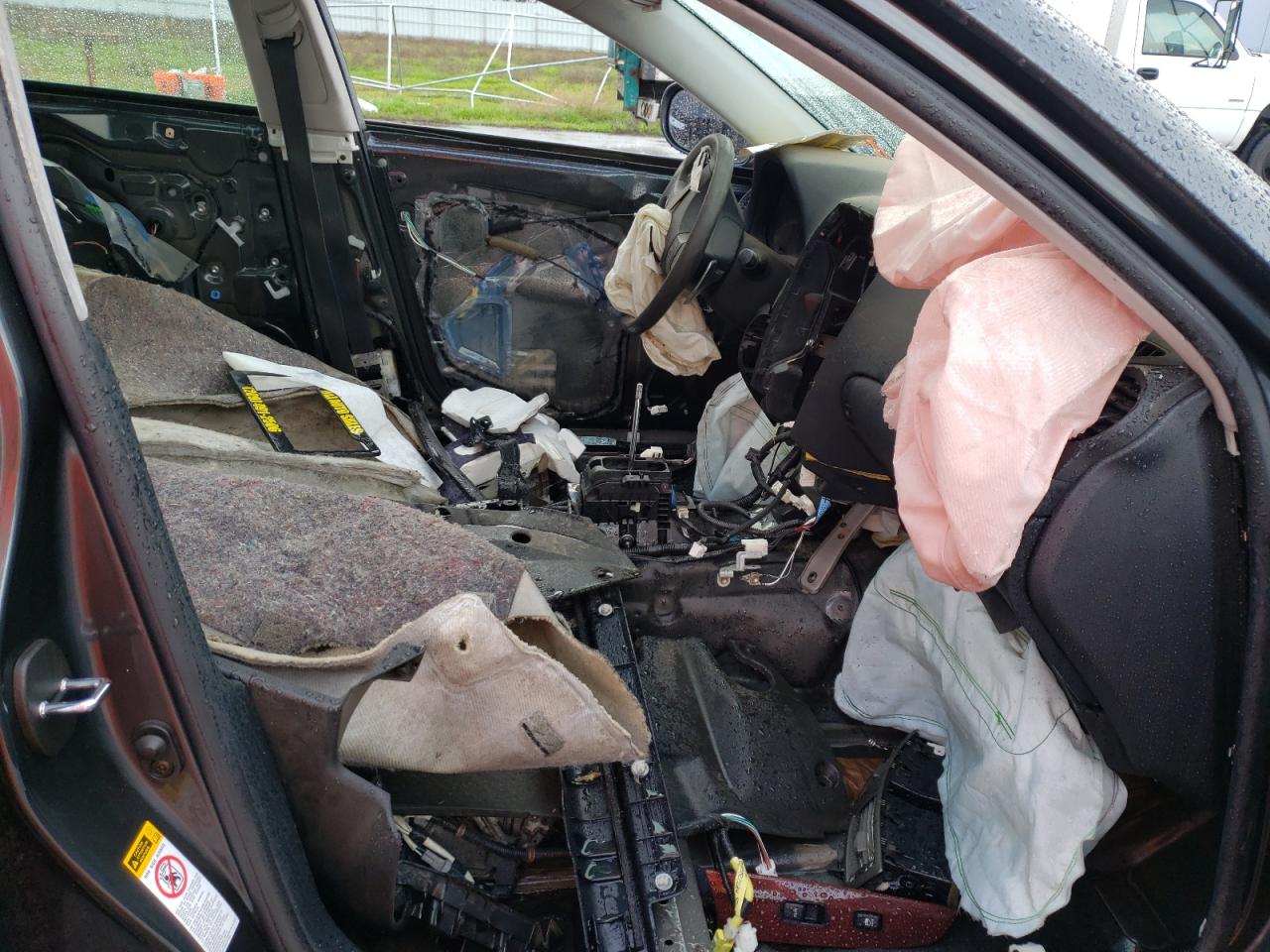 Photo 5 from auction – 2006 LEXUS IS 250 with VIN JTHBK262065006107