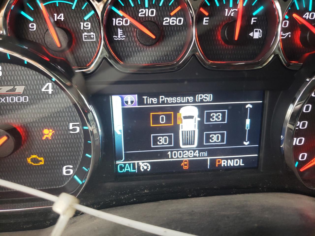 Photo 8 from auction – 2018 CHEVROLET SILVERADO with VIN 3GCUKREC9JG351487