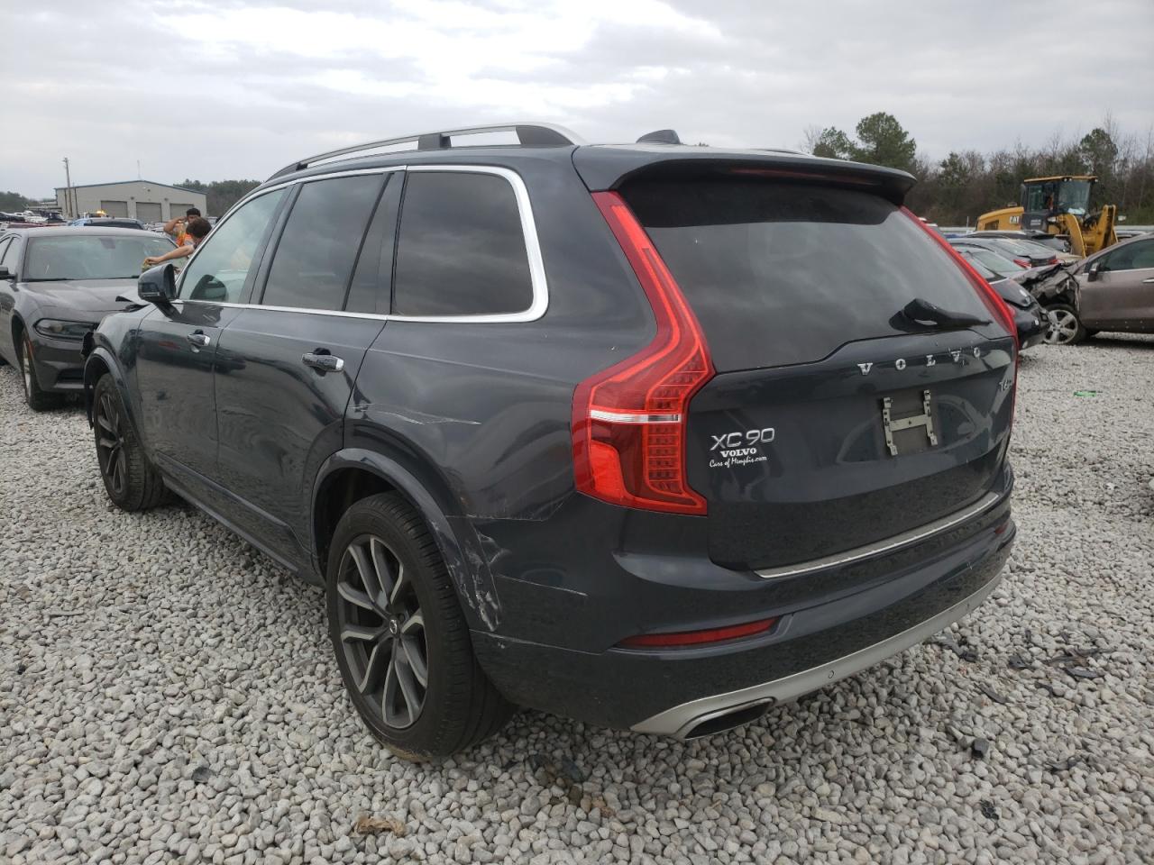 Photo 3 from auction – 2016 VOLVO XC90 T6 with VIN YV4A22PK5G1087316