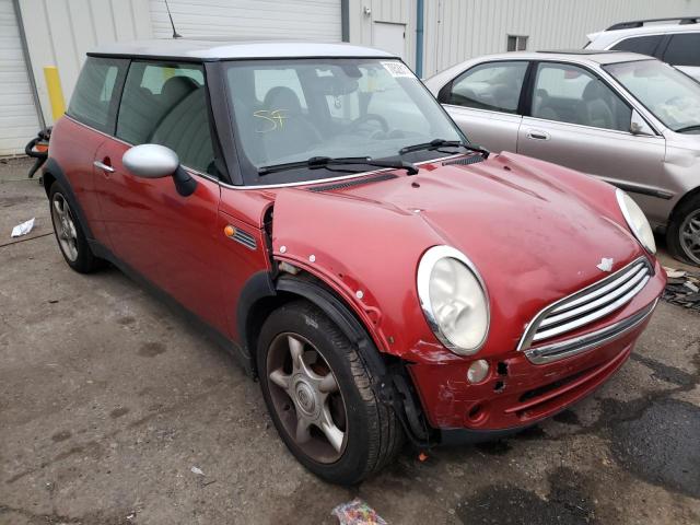 MINI COOPER 2006 with VIN WMWRC33526TJ77953 - Photo from auction