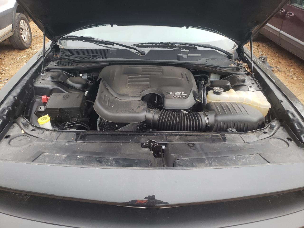 Photo 7 from auction – 2019 DODGE CHALLENGER with VIN 2C3CDZAG5KH751227