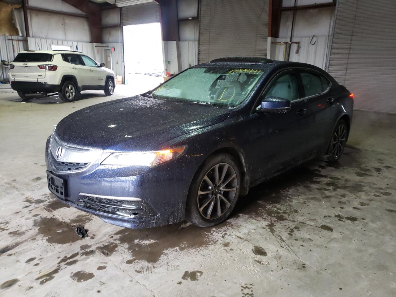 Photo 2 from auction – 2015 ACURA TLX TECH with VIN 19UUB2F52FA009944