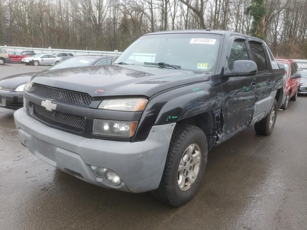 Photo 2 from auction – 2002 CHEVROLET AVALANCHE with VIN 3GNEK13T52G338821