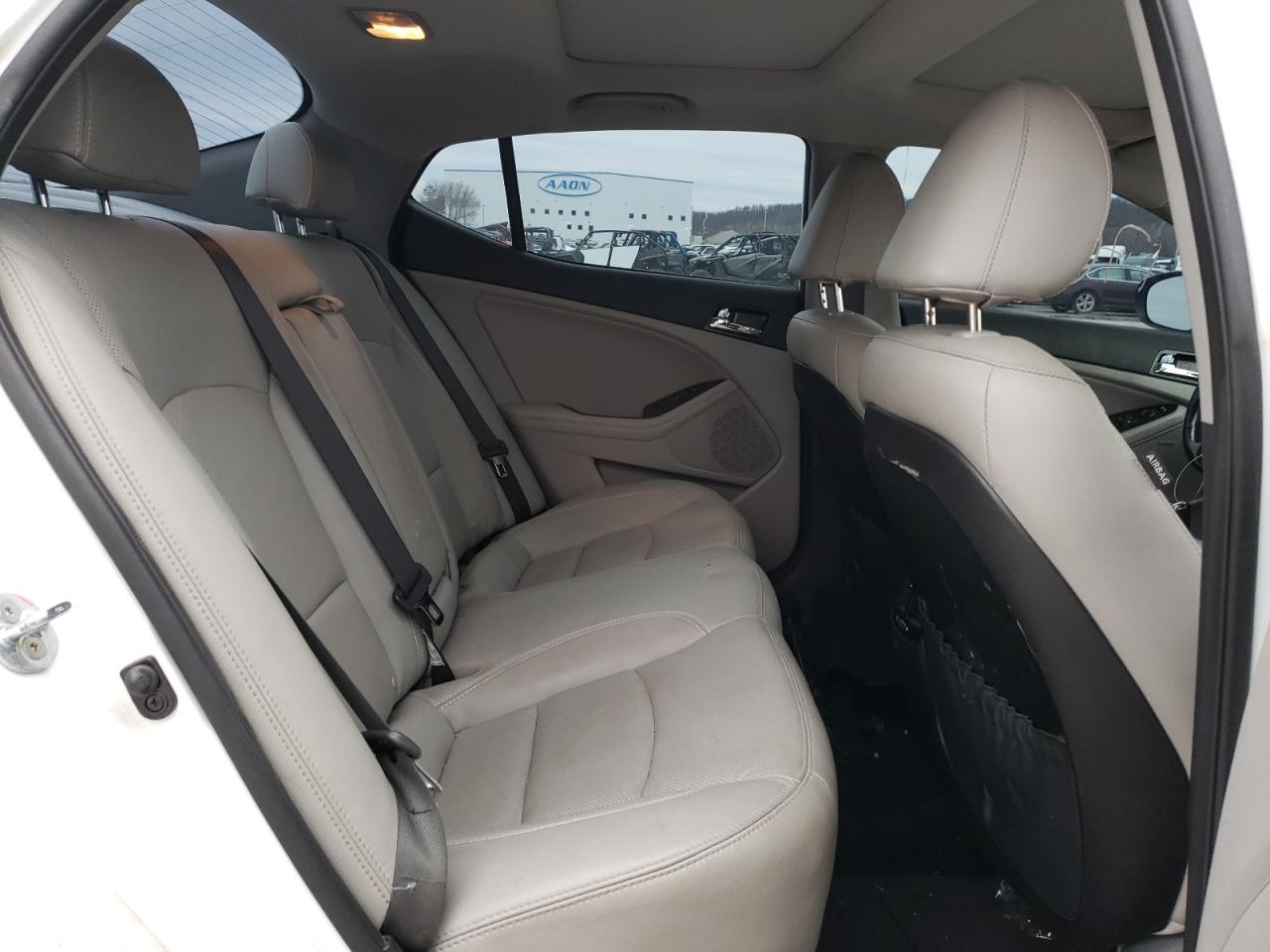 Photo 6 from auction – 2012 KIA OPTIMA EX with VIN 5XXGN4A71CG069429