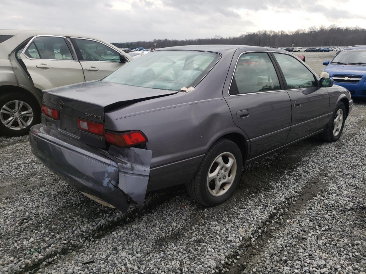 Photo 4 from auction – 1998 TOYOTA CAMRY CE with VIN JT2BF22K3W0139882
