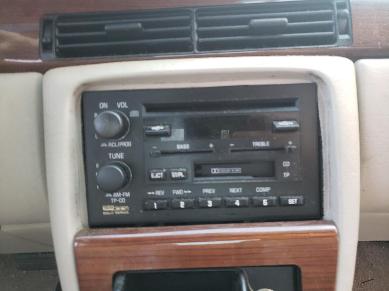 Photo 9 from auction – 1995 CADILLAC ELDORADO T with VIN 1G6ET1290SU620828
