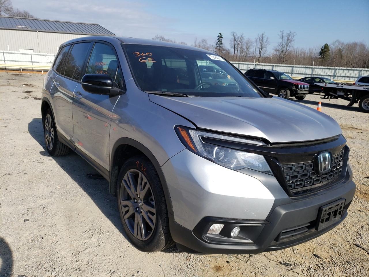 HONDA PASSPORT E 2020 with VIN 5FNYF7H56LB004375 - Photo from auction