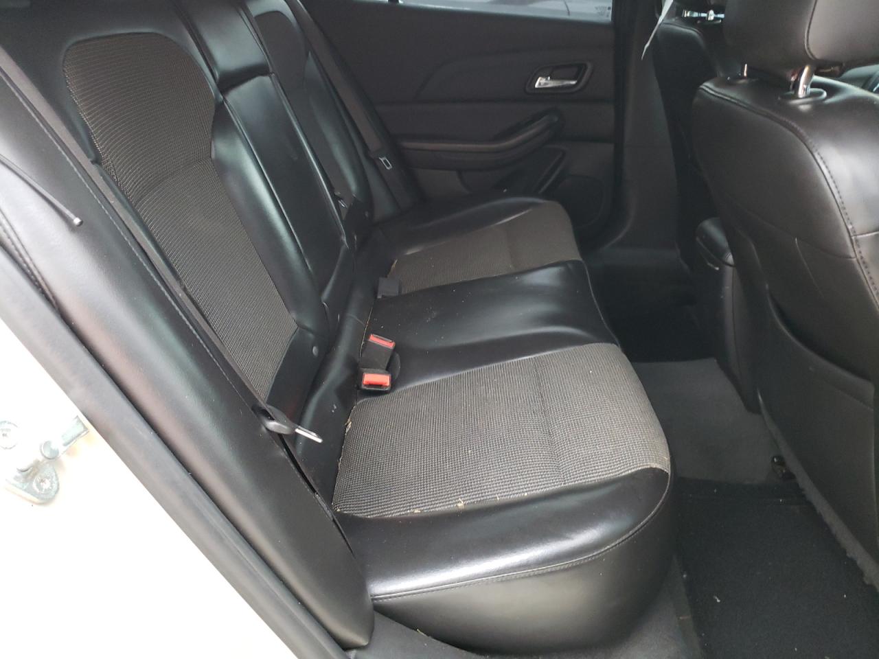 Photo 6 from auction – 2014 CHEVROLET MALIBU 2LT with VIN 1G11E5SL8EF127344