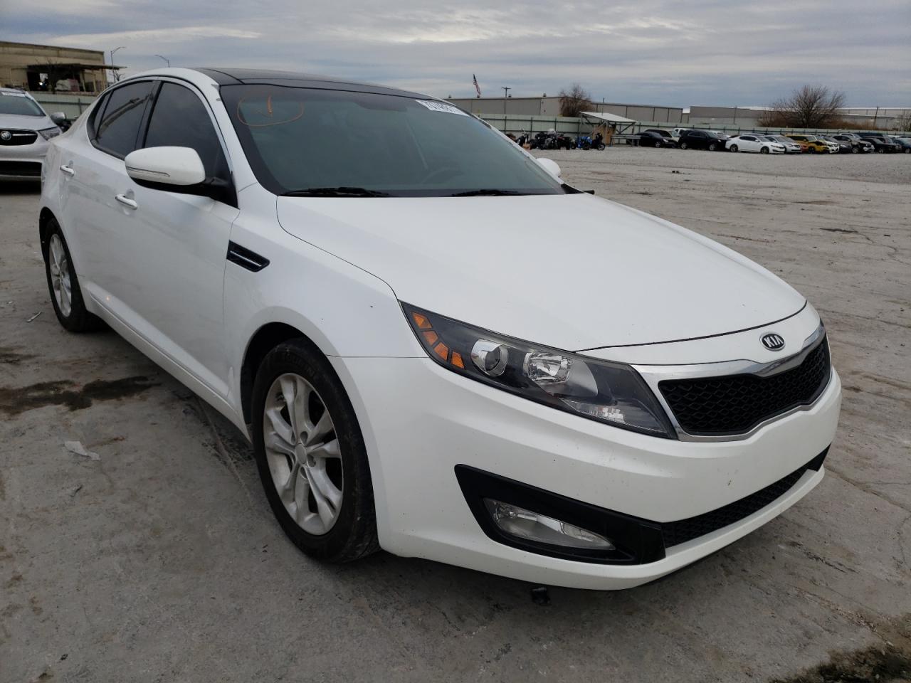 KIA OPTIMA EX 2012 with VIN 5XXGN4A71CG069429 - Photo from auction