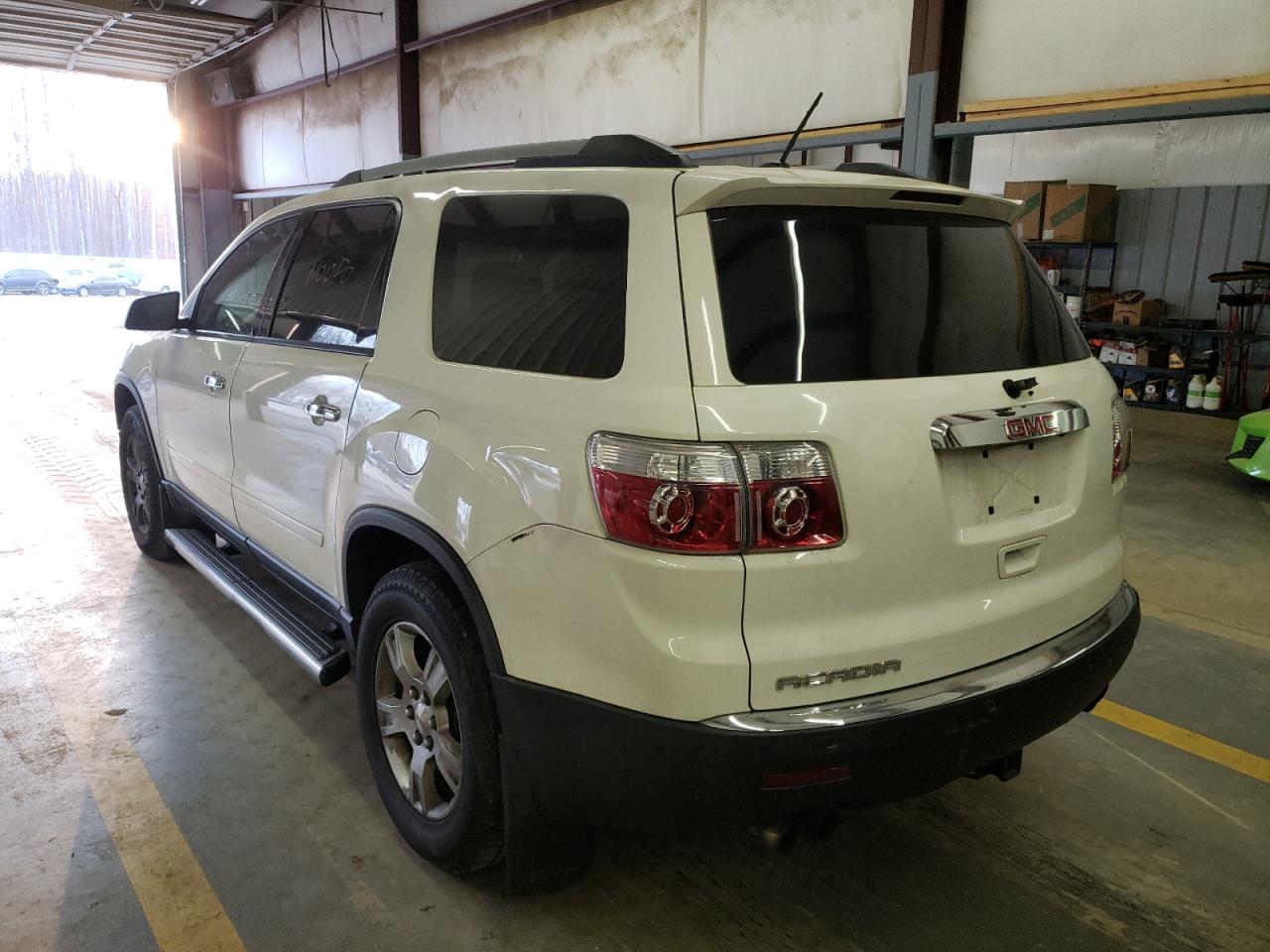 Photo 3 from auction – 2012 GMC ACADIA SLE with VIN 1GKKRPED8CJ420403