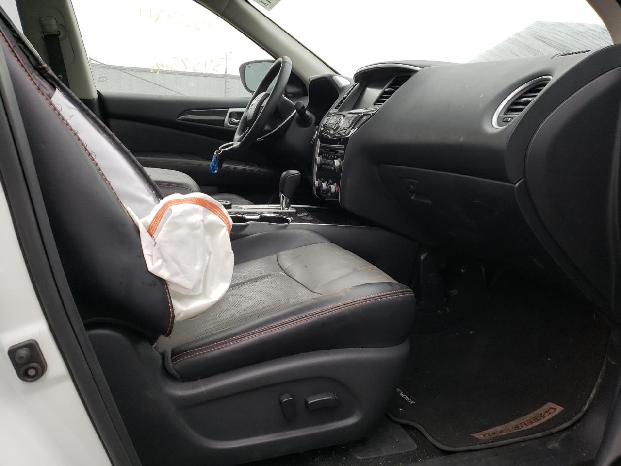 Photo 5 from auction – 2019 NISSAN PATHFINDER with VIN 5N1DR2MMXKC654582
