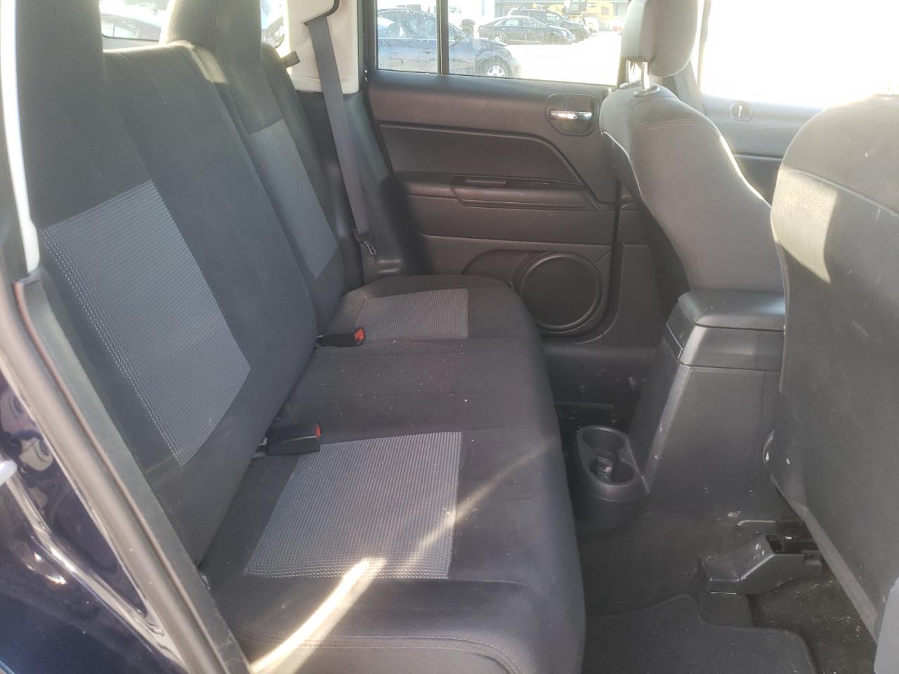 Photo 6 from auction – 2015 JEEP PATRIOT SP with VIN 1C4NJPBB3FD401165