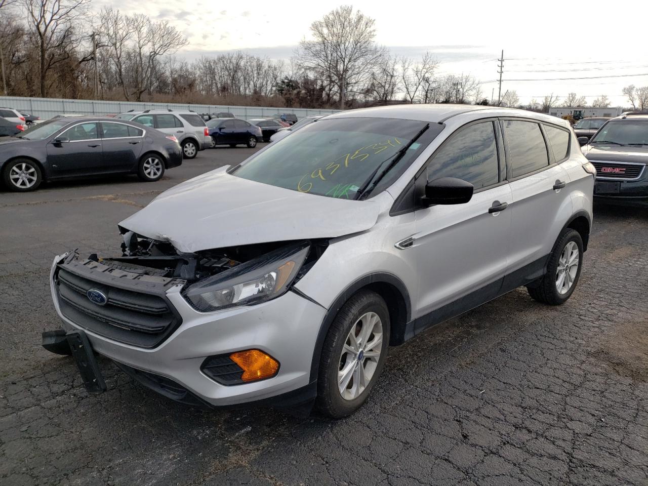 Photo 2 from auction – 2018 FORD ESCAPE S with VIN 1FMCU0F73JUA07679