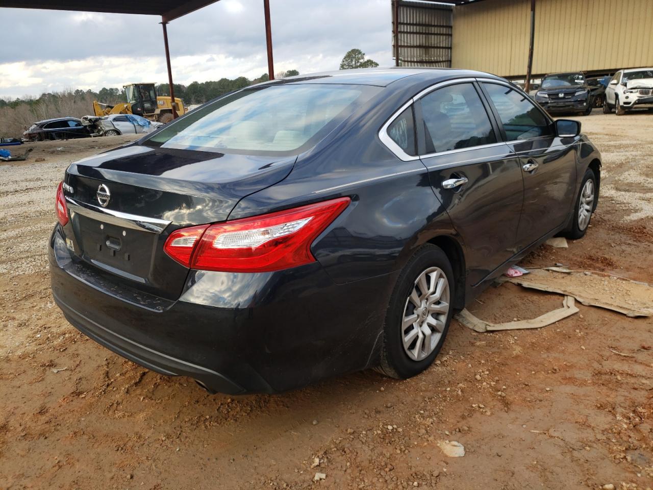 Photo 4 from auction – 2016 NISSAN ALTIMA 2.5 with VIN 1N4AL3AP7GC148931