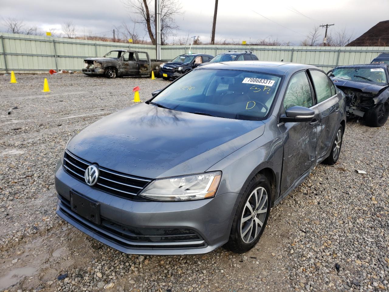 Photo 2 from auction – 2017 VOLKSWAGEN JETTA SE with VIN 3VWDB7AJ5HM352296