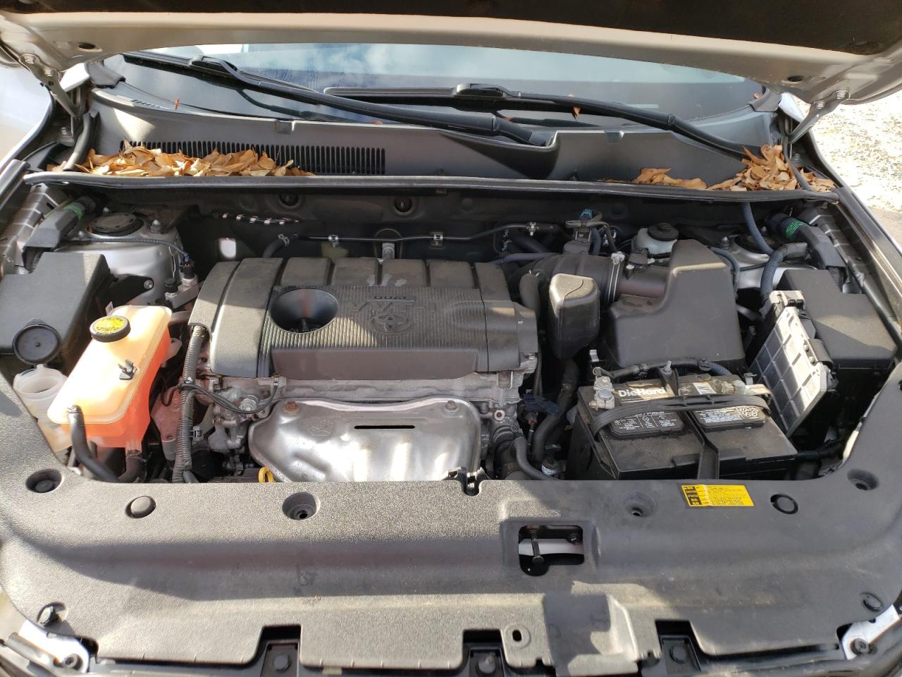 Photo 7 from auction – 2011 TOYOTA RAV4 SPORT with VIN 2T3RF4DV8BW145899