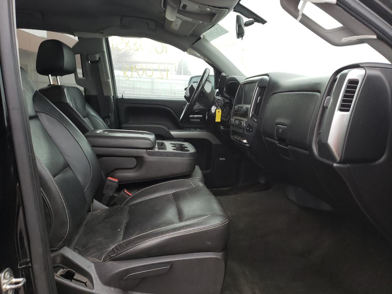 Photo 5 from auction – 2016 CHEVROLET SILVERADO with VIN 3GCUKREC4GG136723