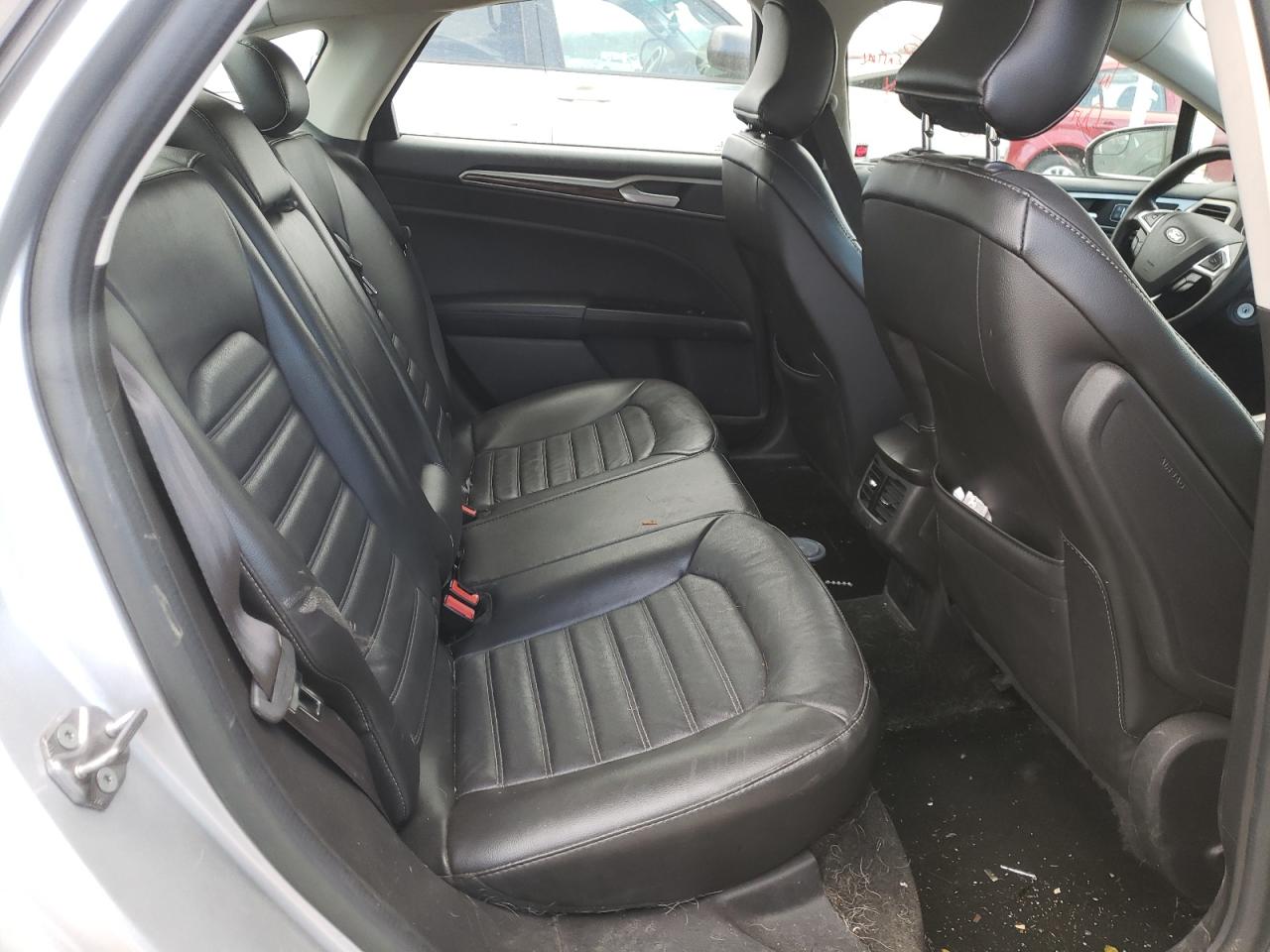 Photo 6 from auction – 2016 FORD FUSION SE with VIN 3FA6P0H96GR202902