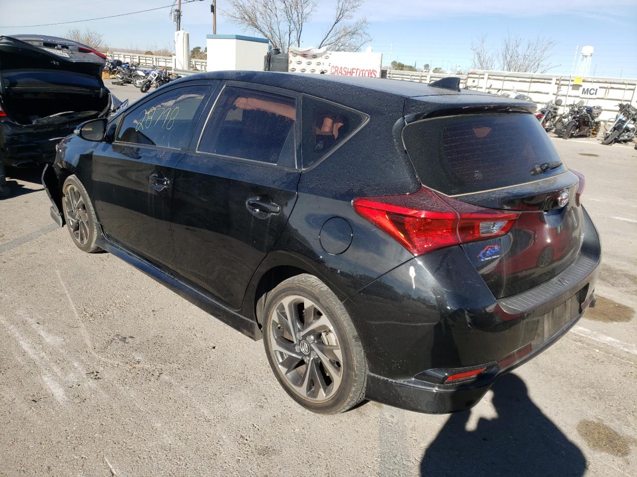 Photo 3 from auction – 2017 TOYOTA COROLLA with VIN JTNKARJE1HJ550104