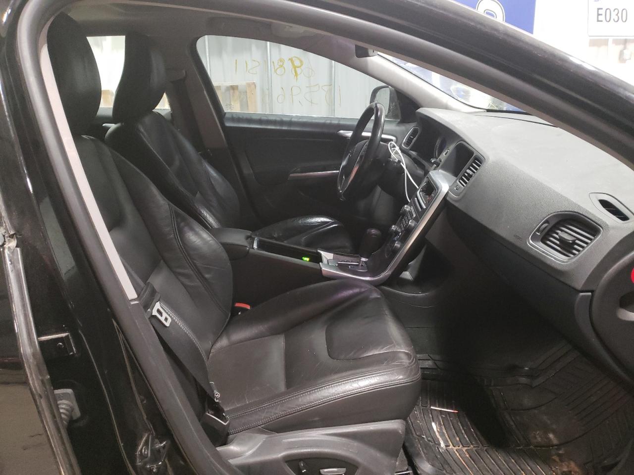 Photo 5 from auction – 2012 VOLVO S60 T5 with VIN YV1622FS9C2041321