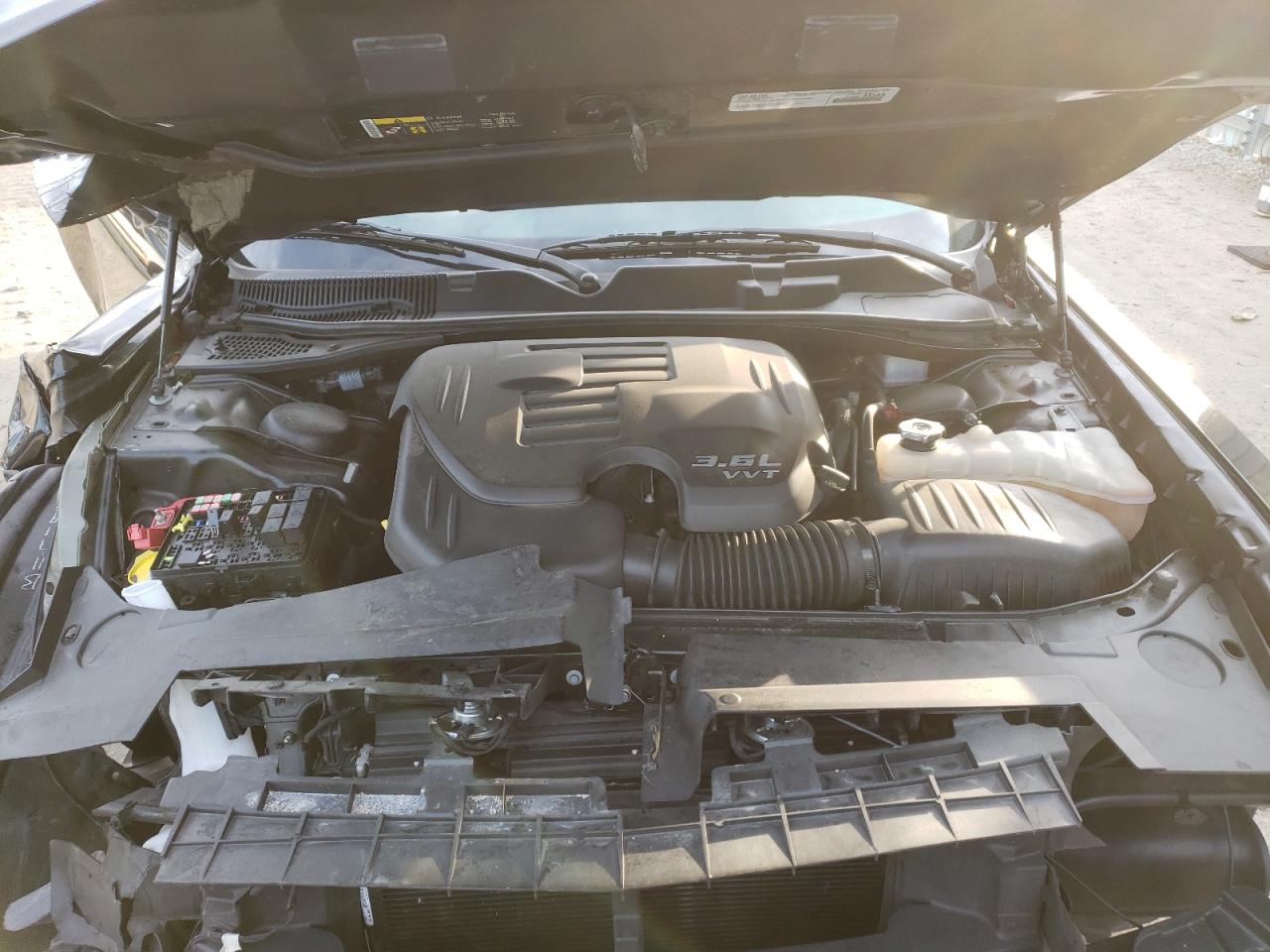 Photo 7 from auction – 2019 DODGE CHALLENGER with VIN 2C3CDZAGXKH751840