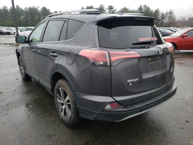 Photo 3 from auction – 2017 TOYOTA RAV4 XLE with VIN 2T3RFREV6HW616565