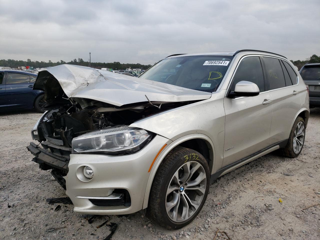 Photo 2 from auction – 2015 BMW X5 XDRIVE3 with VIN 5UXKR0C54F0K65145