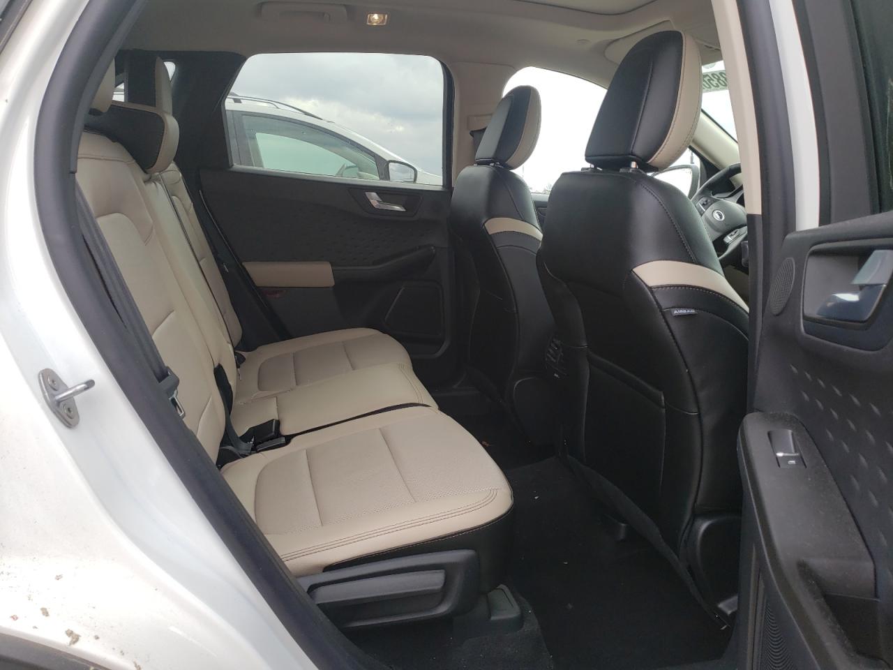 Photo 6 from auction – 2020 FORD ESCAPE TIT with VIN 1FMCU9J94LUA73058