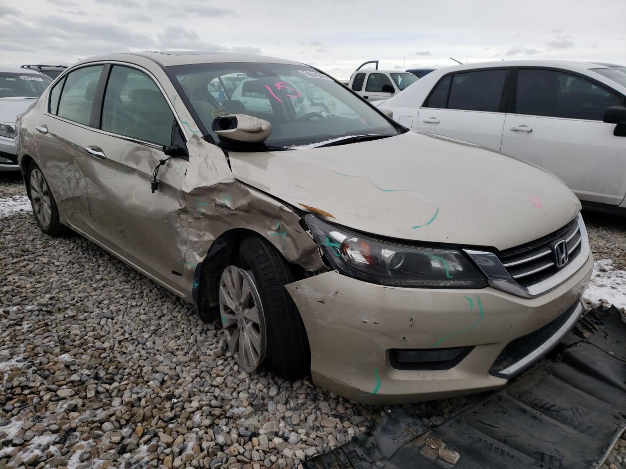 HONDA ACCORD 2015 with VIN 1HGCR2F88FA179694 - Photo from auction