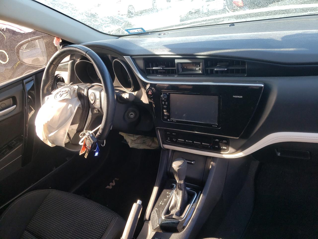 Photo 9 from auction – 2017 TOYOTA COROLLA with VIN JTNKARJE1HJ550104