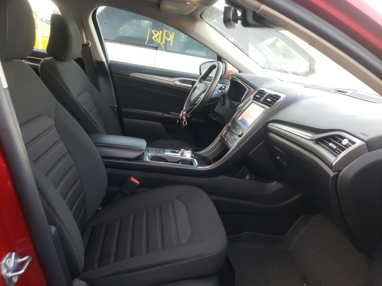 Photo 5 from auction – 2020 FORD FUSION SE with VIN 3FA6P0HD8LR225869