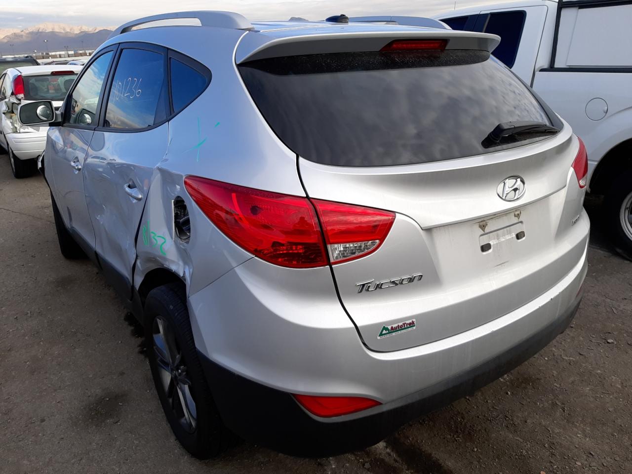 Photo 3 from auction – 2014 HYUNDAI TUCSON GLS with VIN KM8JUCAG3EU889944