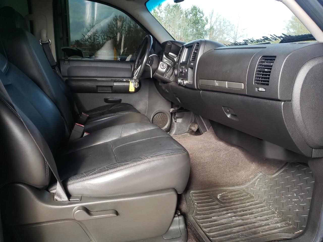 Photo 5 from auction – 2008 CHEVROLET SILVERADO with VIN 3GCEK13398G259153