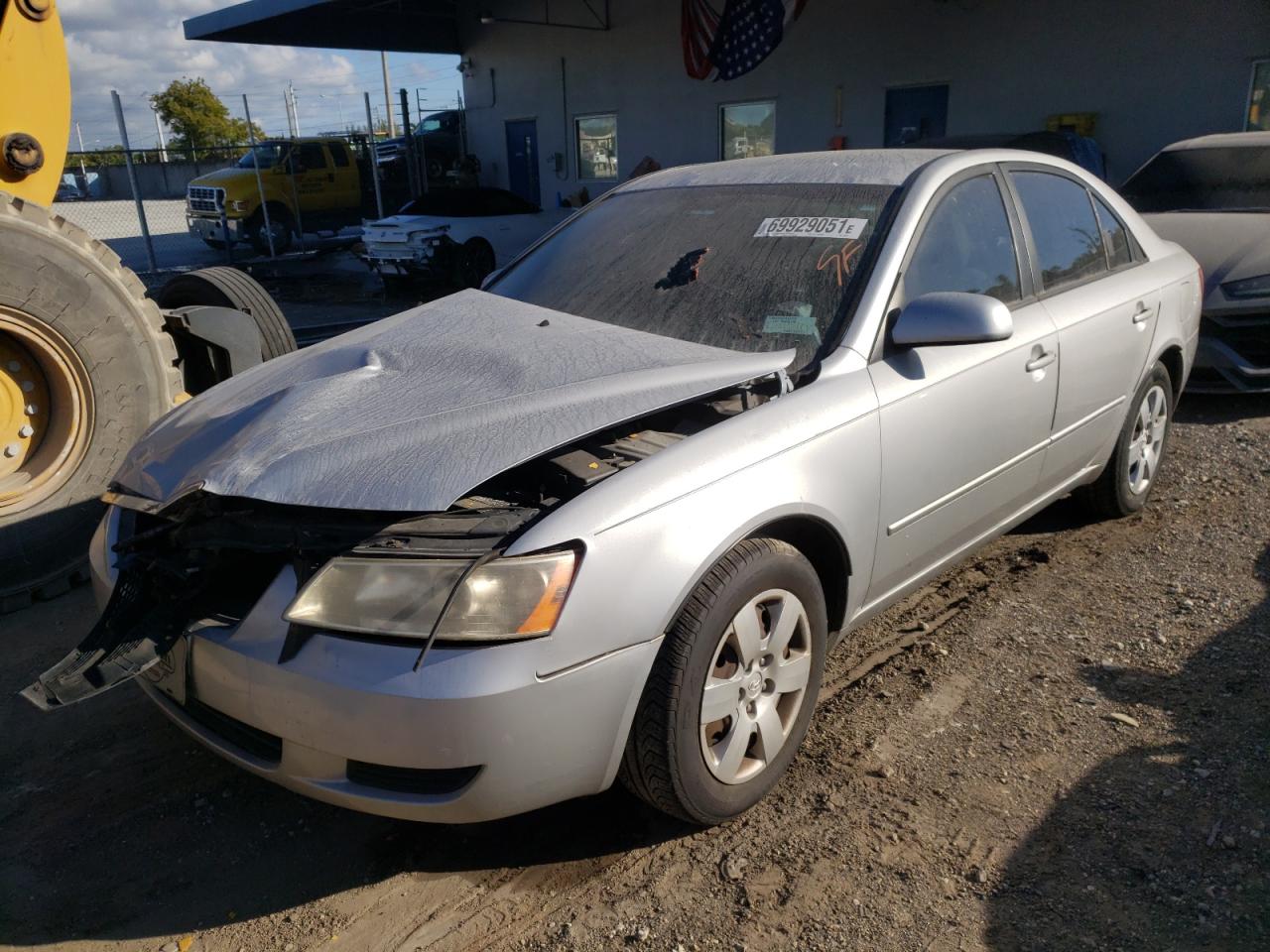 Photo 2 from auction – 2006 HYUNDAI SONATA GL with VIN KMHET46C56A114452