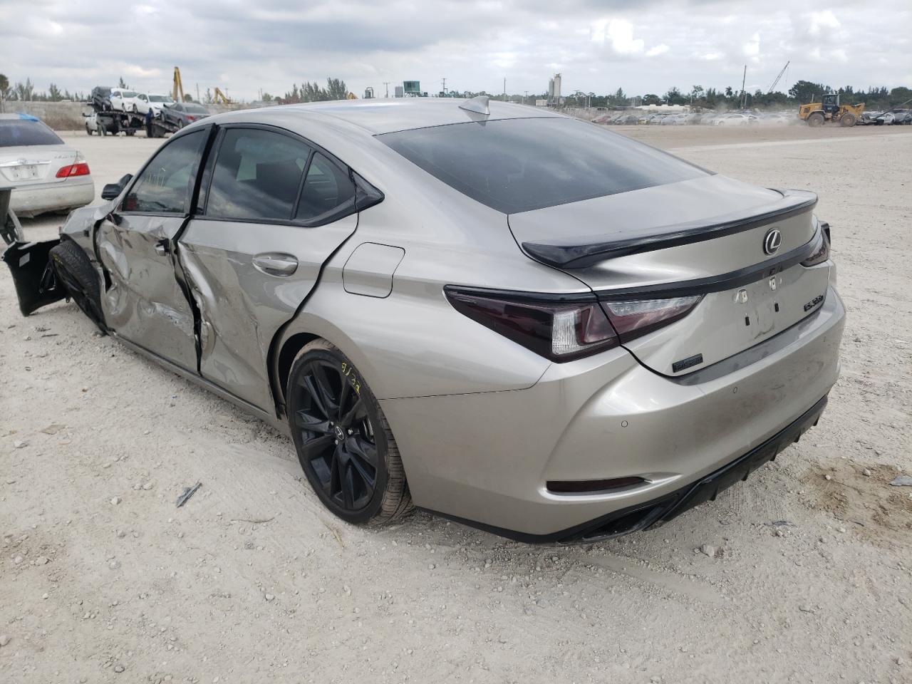 Photo 3 from auction – 2019 LEXUS ES 350 with VIN 58ABZ1B10KU003166