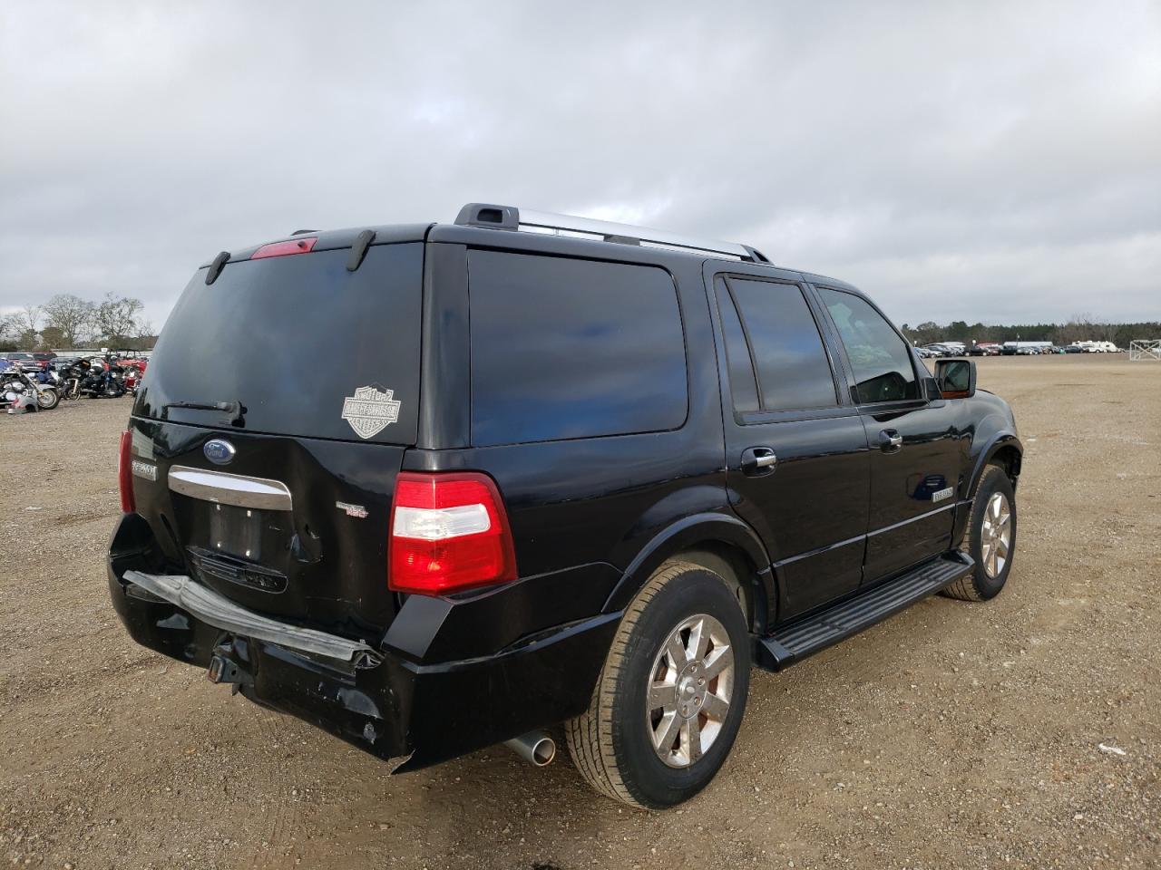Photo 4 from auction – 2007 FORD EXPEDITION with VIN 1FMFU19597LA56526