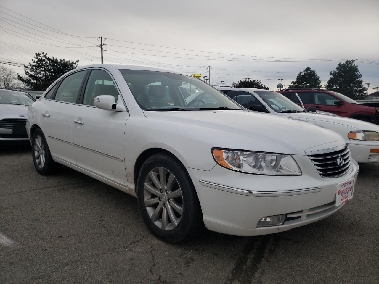 HYUNDAI AZERA SE 2009 with VIN KMHFC46F79A372944 - Photo from auction