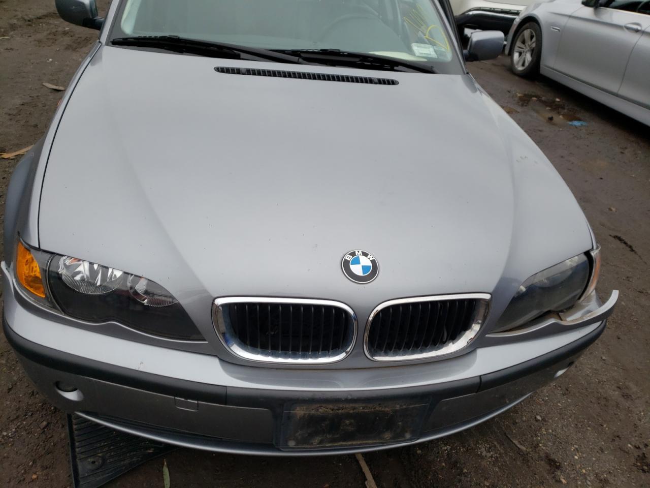 Photo 7 from auction – 2004 BMW 325 XI with VIN WBAEU334X4PR07147